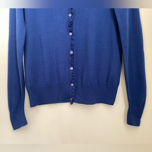 Vintage L.L. Bean Women’s 100% Merino Wool Cardigan Sweater, Navy Blue, Size M - Picture 4 of 7